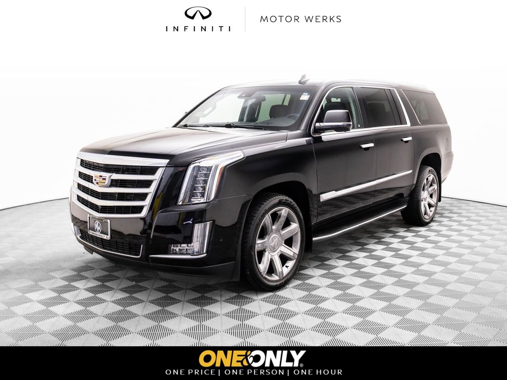 2020 Cadillac Escalade ESV Luxury's photo