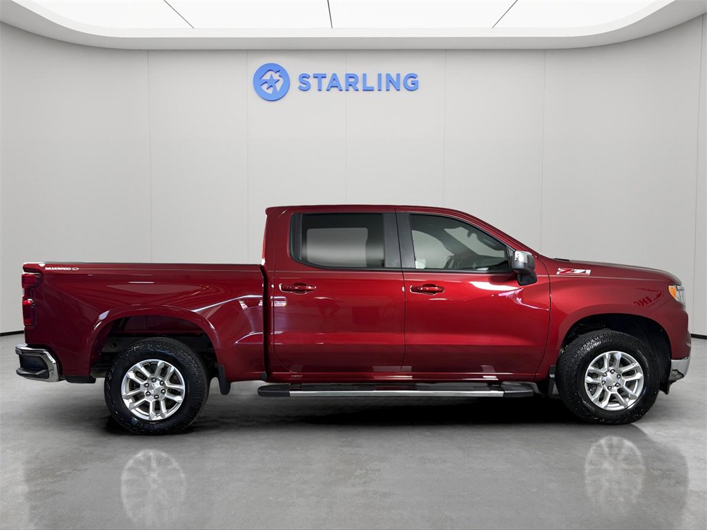 2024 Chevrolet Silverado 1500 LT photo 11