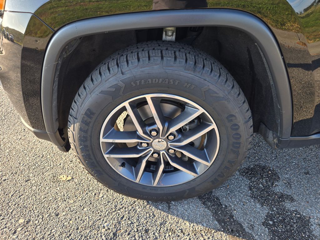2018 Jeep Grand Cherokee Limited photo 29