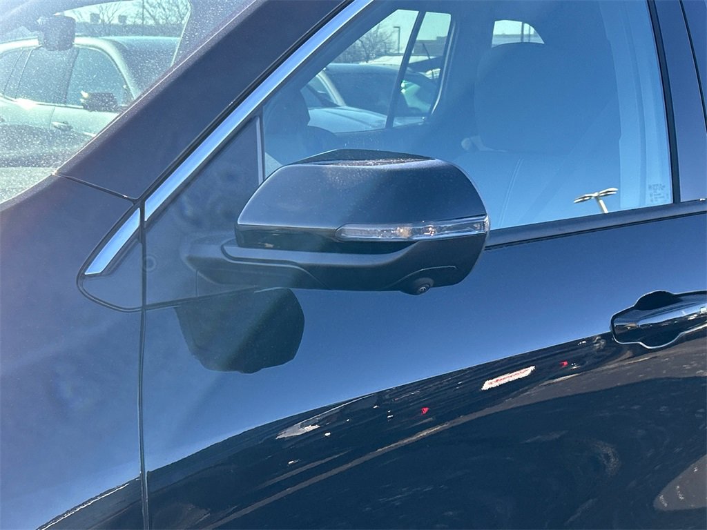 2026 GMC ACADIA - Image 11