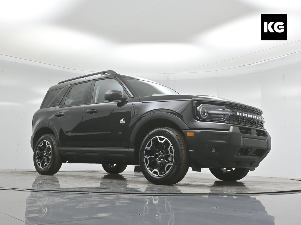 2025 Ford Bronco Sport Outer Banks's photo