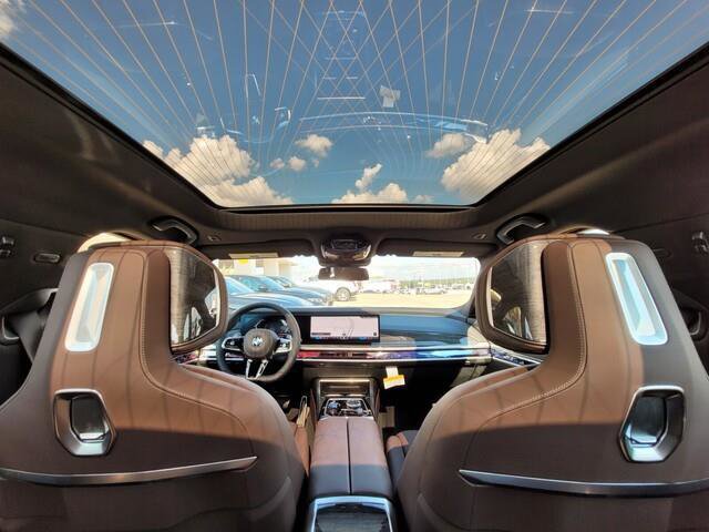 2025 Bmw 760i 760i xDrive photo 28