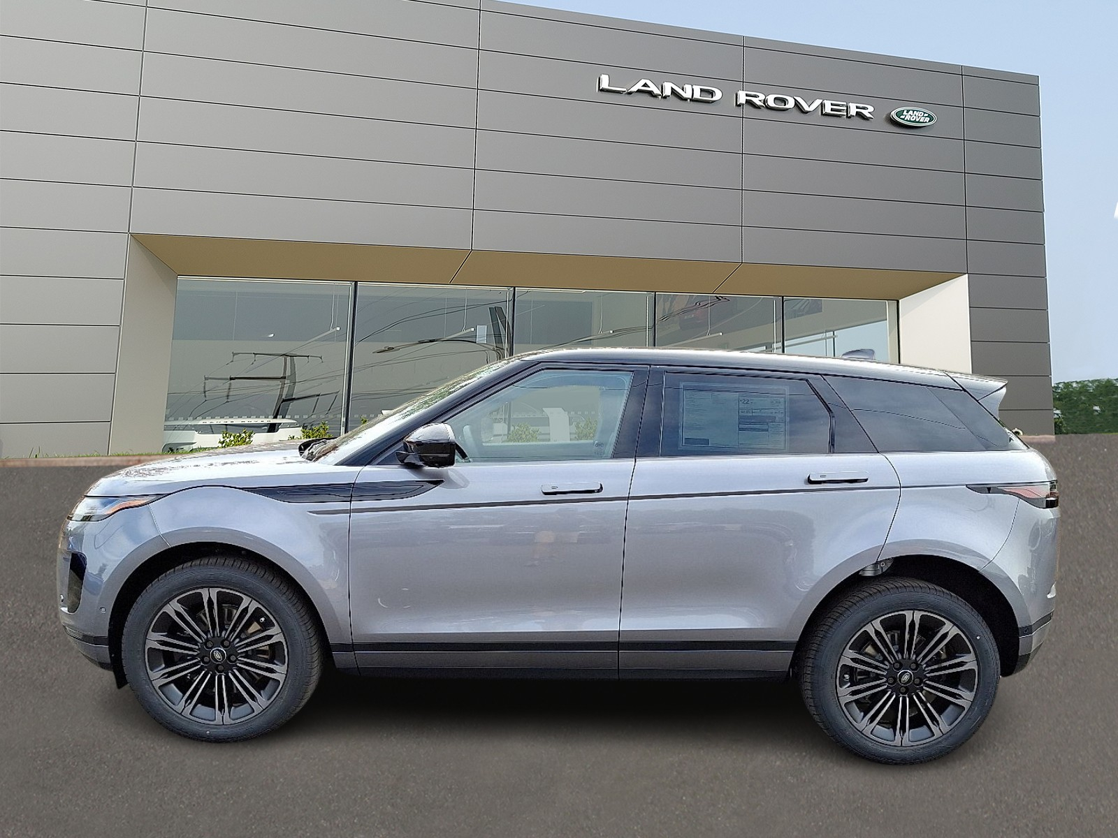 2026 Land Rover Range Rover Evoque S photo 3