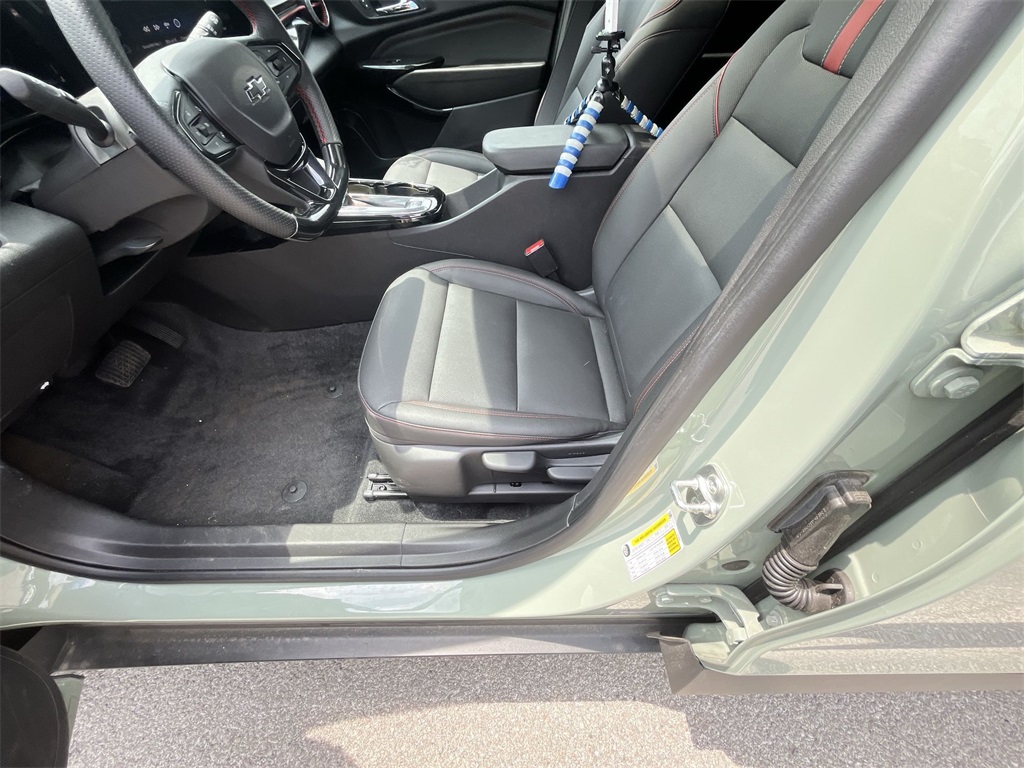 2024 Chevrolet Trax photo 12