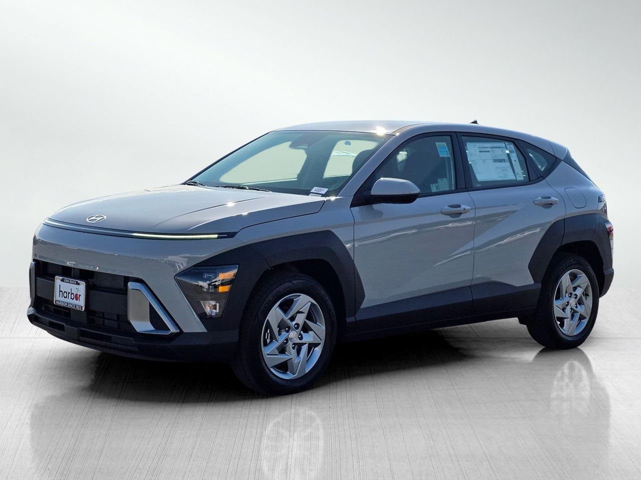 2026 Hyundai Kona SE photo 3