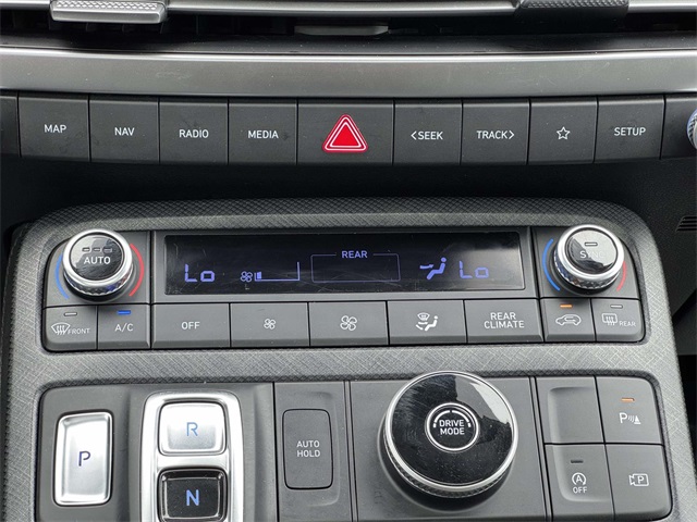 2024 Hyundai Palisade Limited photo 19