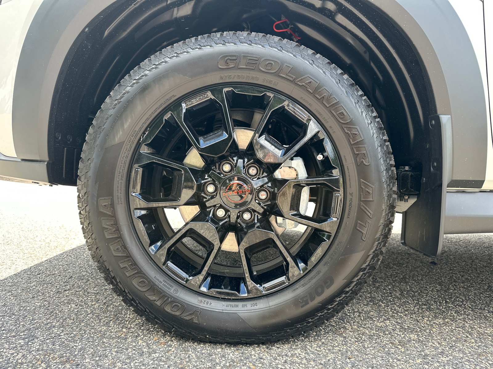 2025 Nissan Armada photo 9