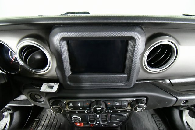 2018 Jeep Wrangler Unlimited Rubicon photo 3