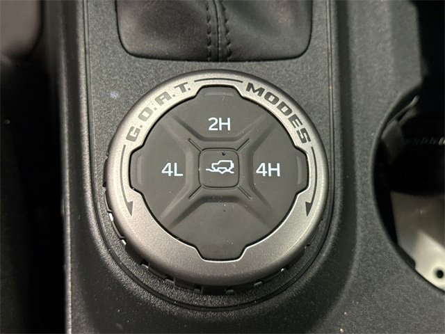 2021 Ford Bronco Base photo 19