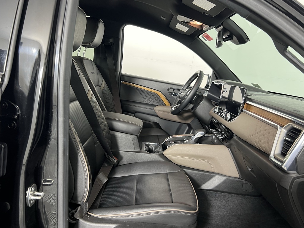 2023 Gmc Canyon Denali photo 25