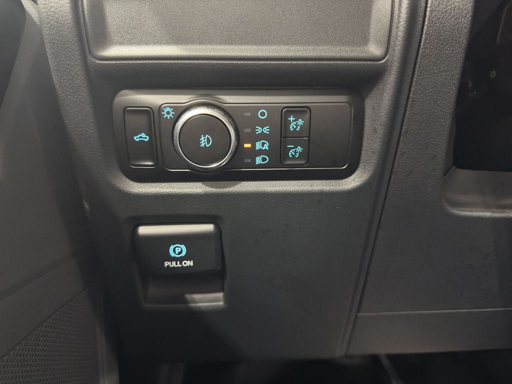 2024 Ford F-150 XL photo 21
