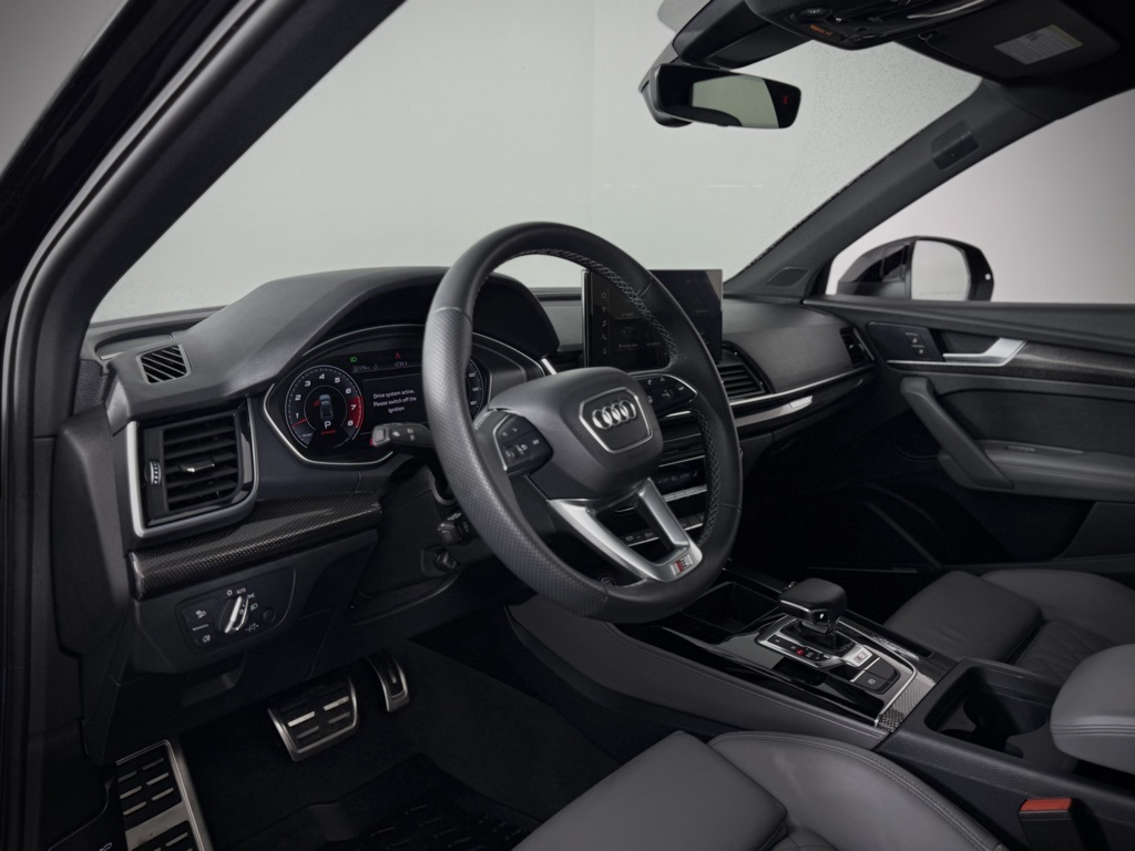 2024 Audi SQ5 Premium Plus photo 3