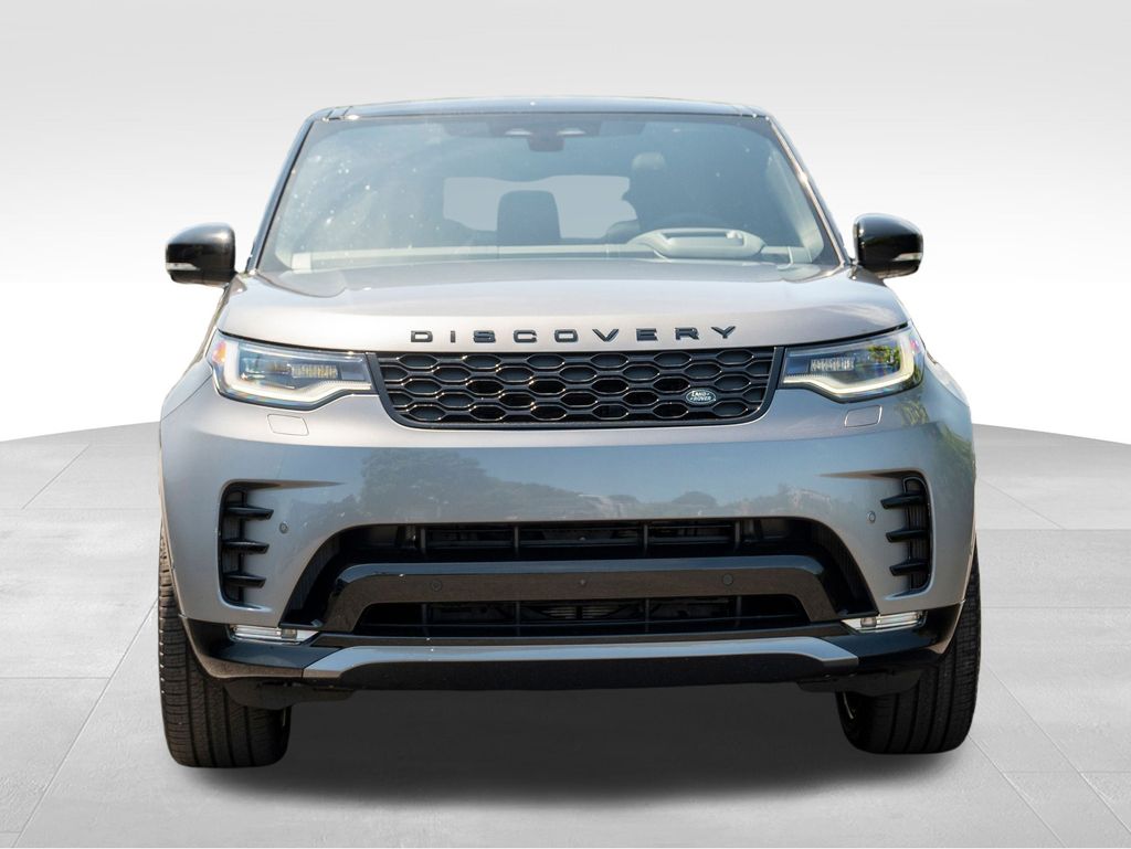 2025 Land Rover Discovery SE photo 2