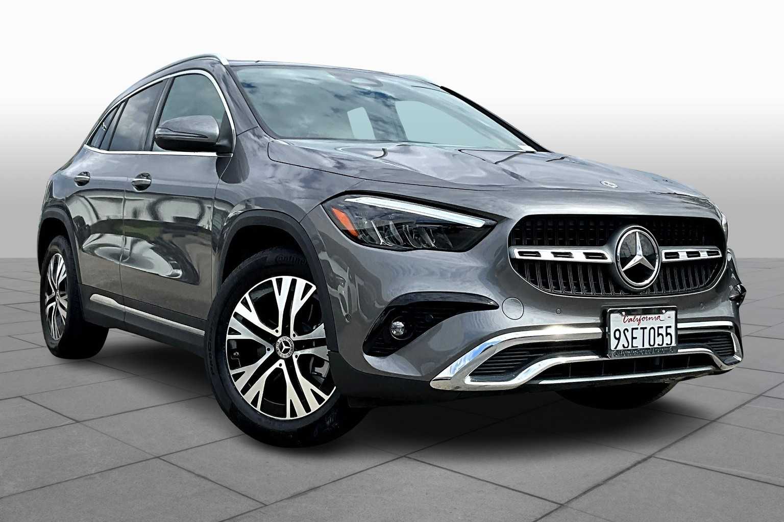 2025 Mercedes Benz GLA 250 photo 2