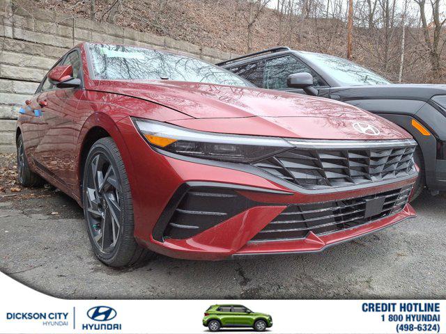 2025 Hyundai Elantra SEL's photo