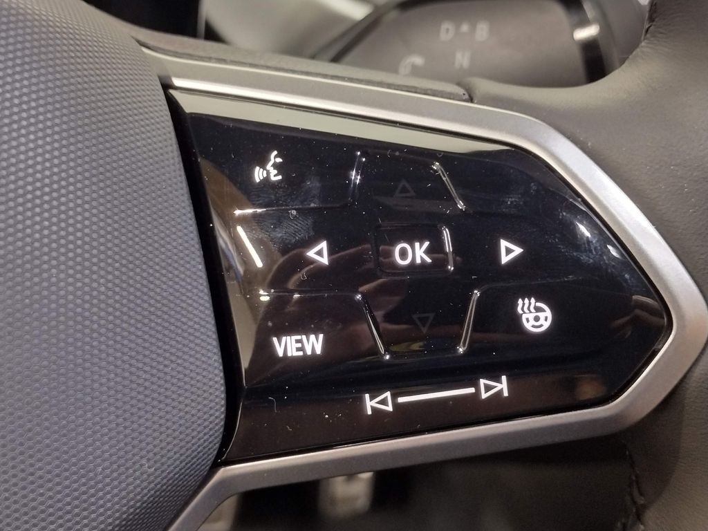 2025 Volkswagen ID. Buzz Pro S photo 19