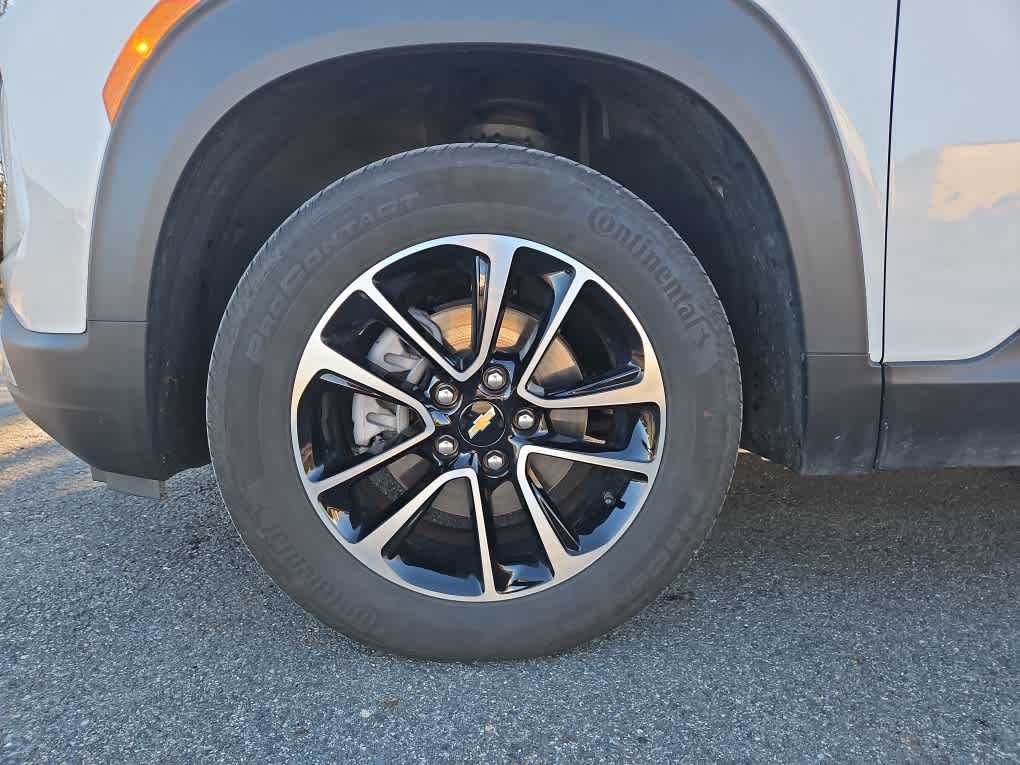 2025 Chevrolet Trailblazer LT photo 4