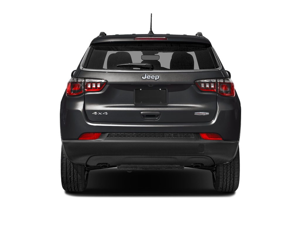 2025 Jeep Compass North Edition Latitude photo 5