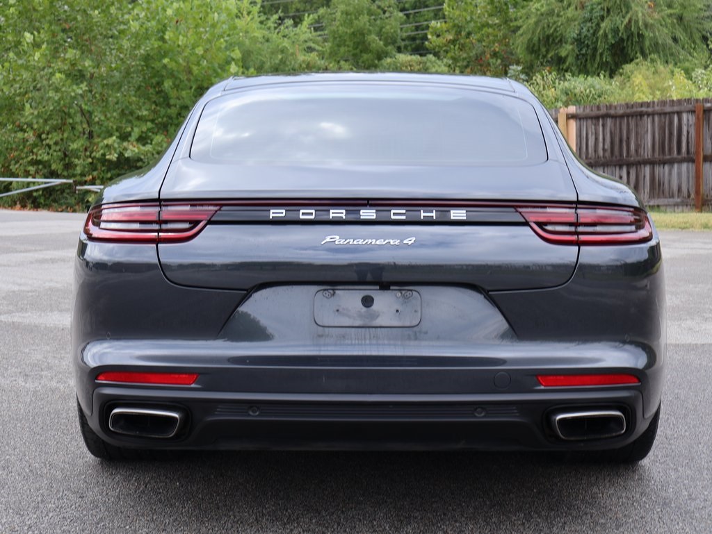 2018 Porsche Panamera Base 4 photo 7