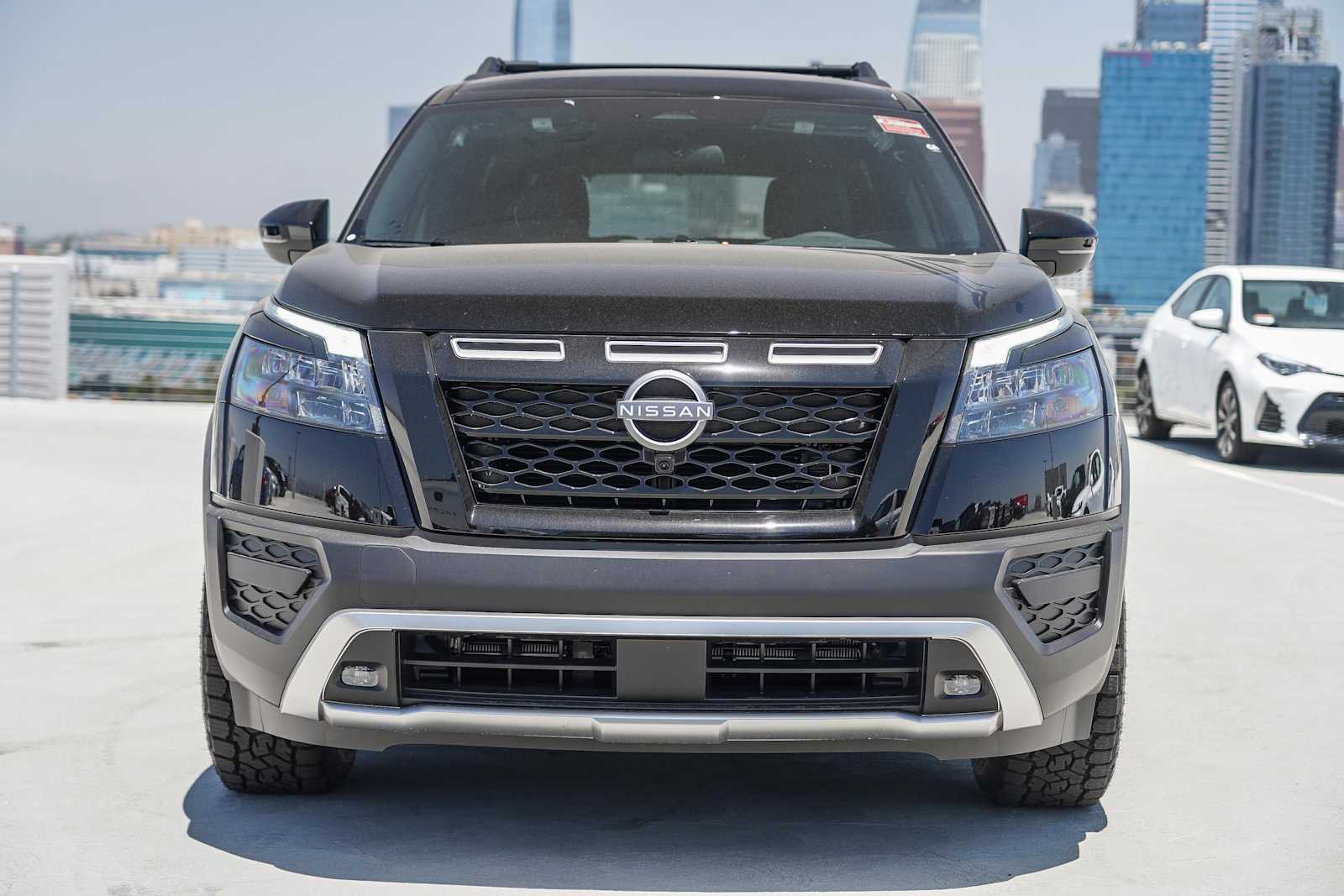 2025 Nissan Pathfinder Rock Creek photo 4