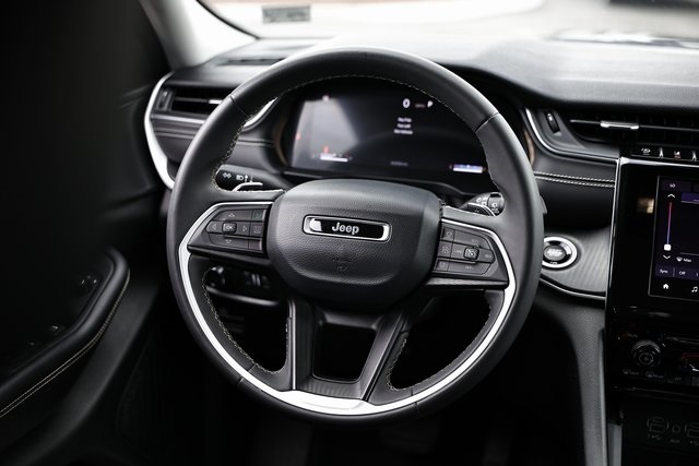 2023 Jeep Grand Cherokee Laredo photo 25