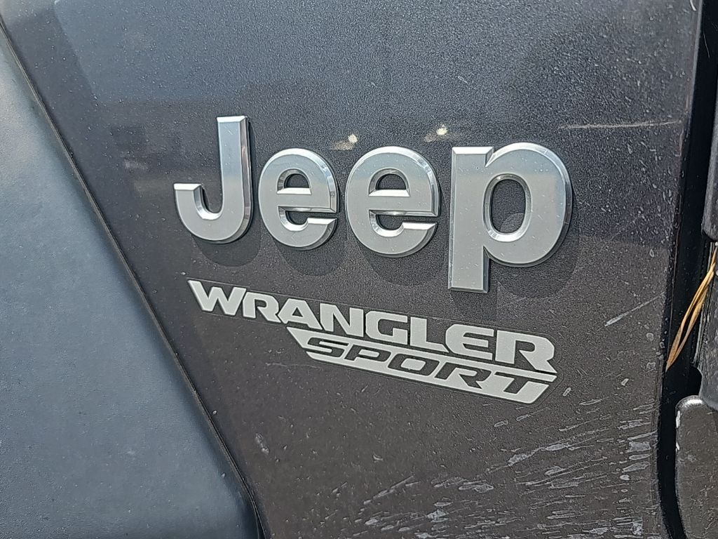2018 Jeep Wrangler Sport S photo 11