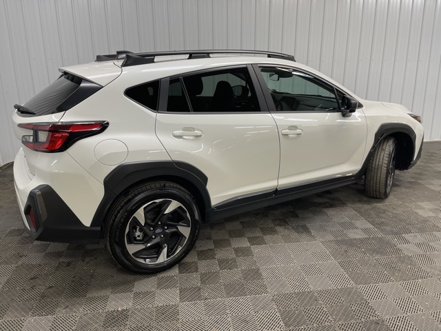2025 Subaru Crosstrek Limited photo 2