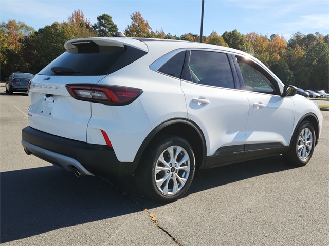 2024 Ford Escape Active photo 3