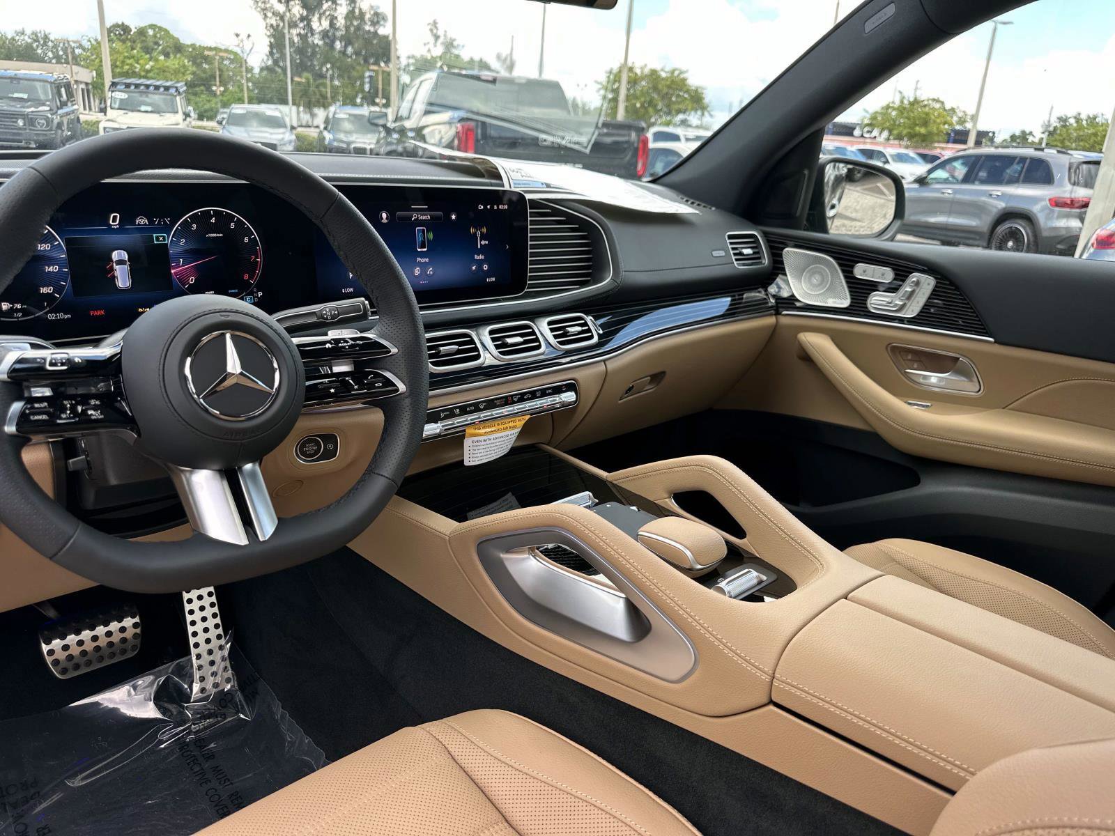 2026 Mercedes Benz GLS 580 4MATIC photo 16