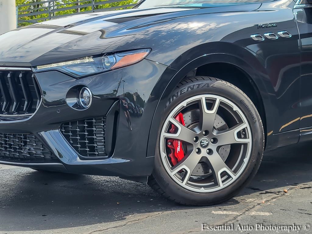 2022 Maserati Levante Modena photo 3