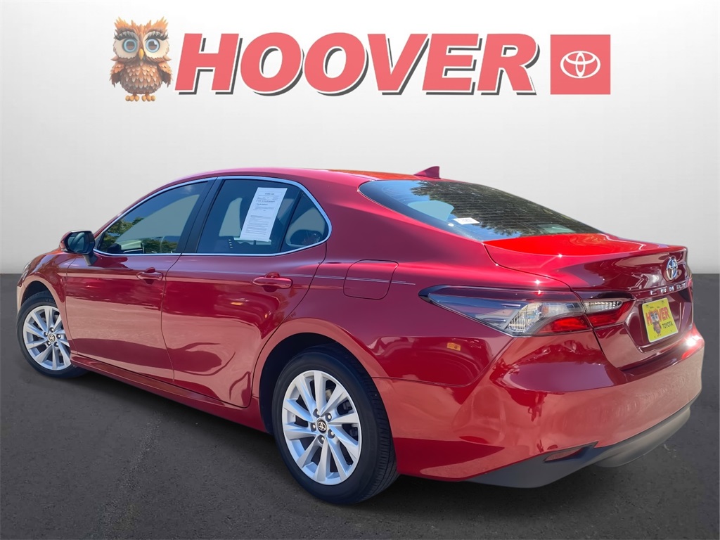 2024 Toyota Camry LE photo 4
