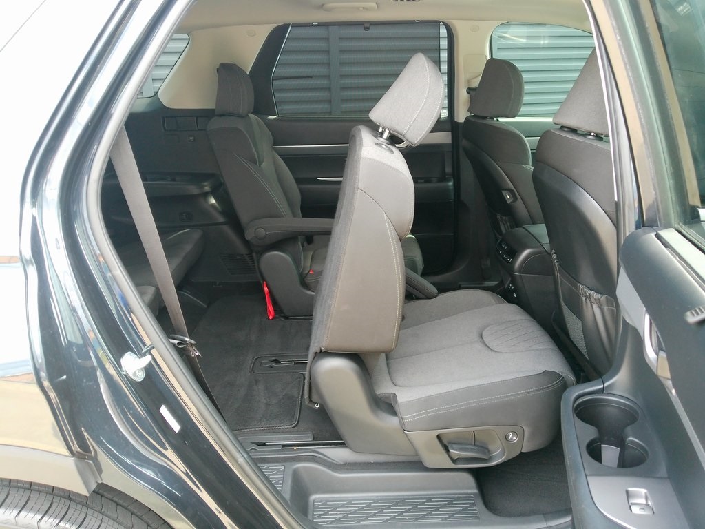 2022 Hyundai Palisade SEL photo 18