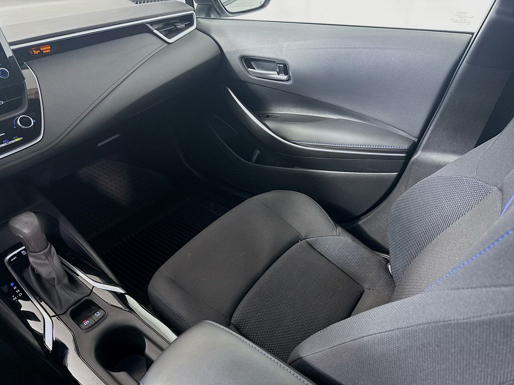 2022 Toyota Corolla SE photo 21