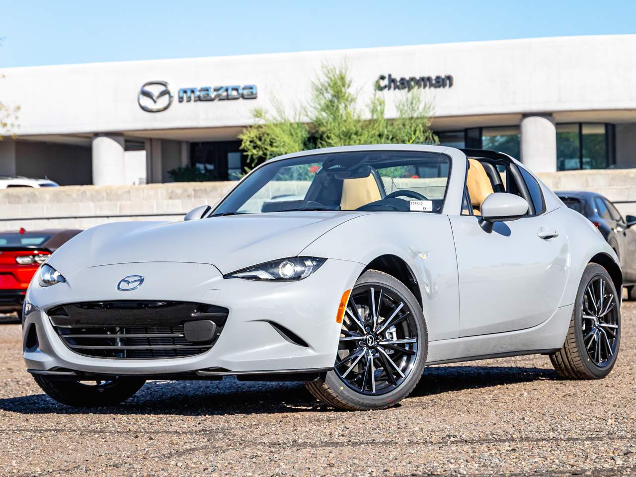 2025 Mazda MX-5 Miata Miata RF Grand Touring photo 2