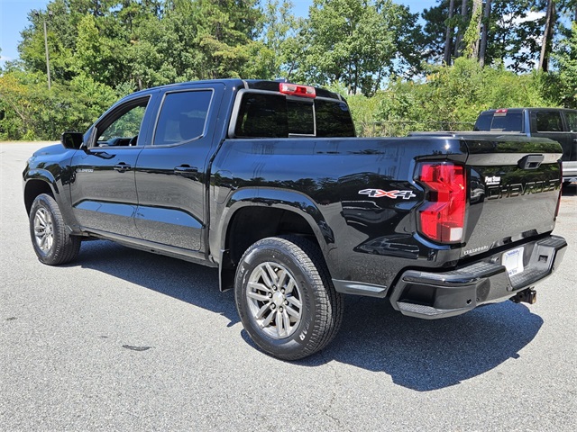 2023 Chevrolet Colorado LT photo 9