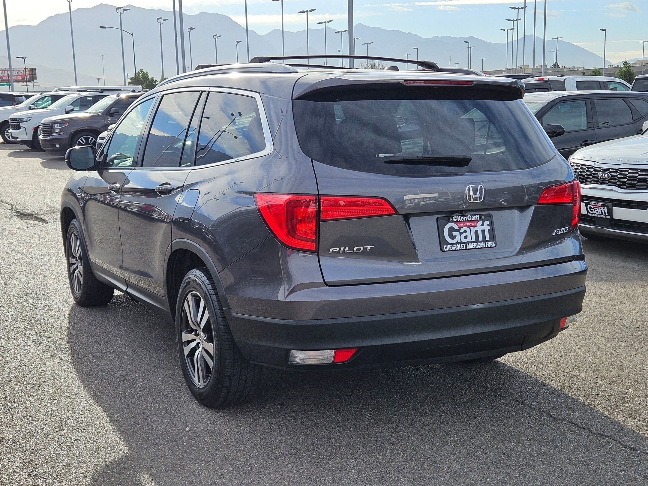 2016 Honda Pilot EX-L photo 5