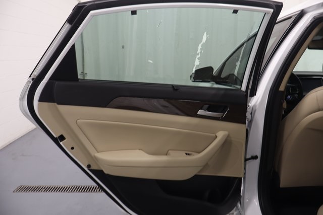 2018 Hyundai Sonata Limited photo 11