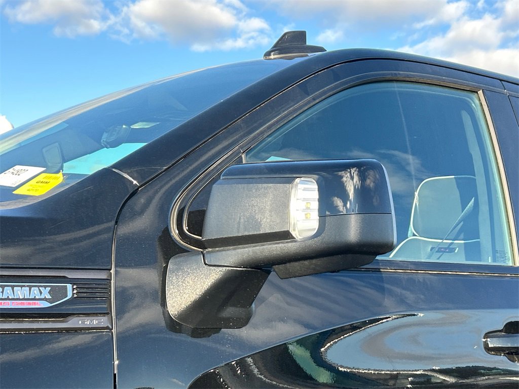 2026 GMC SIERRA - Image 11