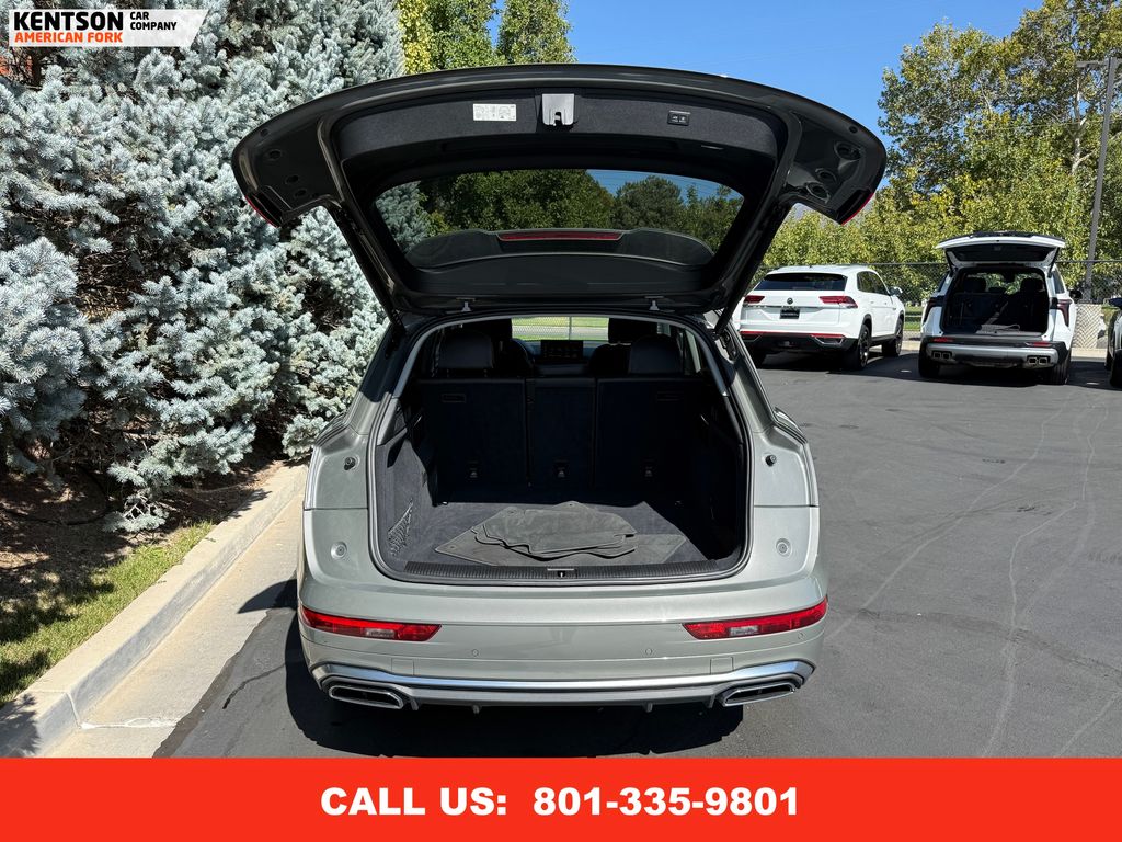 2024 Audi Q5 45 S line Premium photo 35