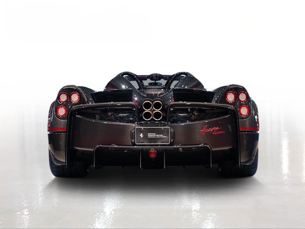 2017 Pagani Huayra photo 10