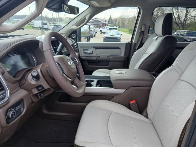 2025 Ram 3500 Laramie photo 16