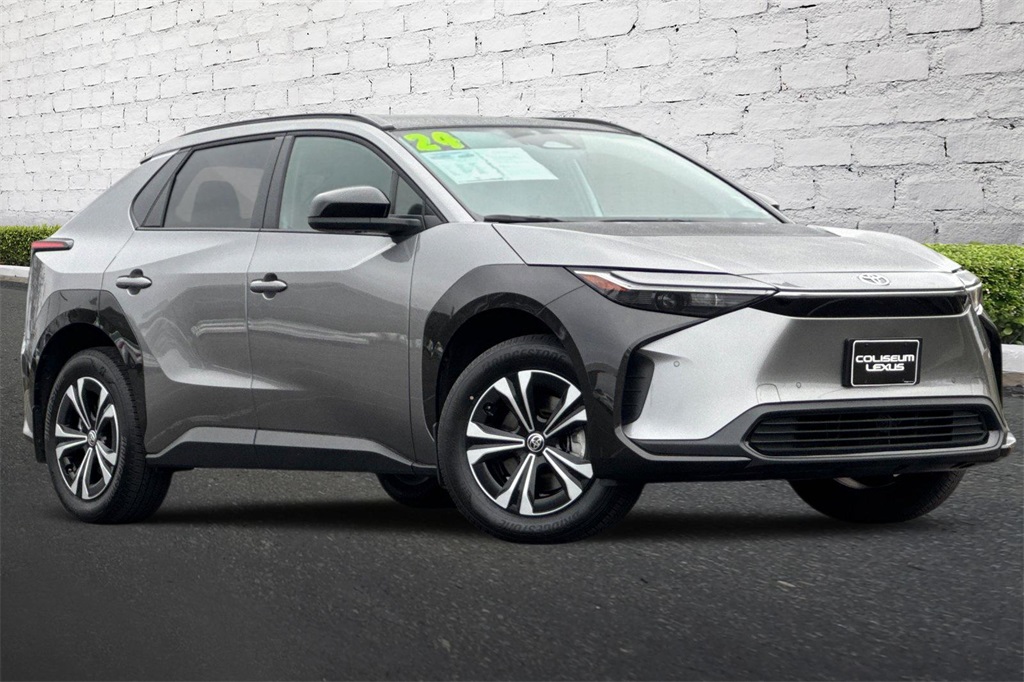 Used 2024 Toyota bZ4X XLE with VIN JTMABACA2RA081065 for sale in Oakland, CA
