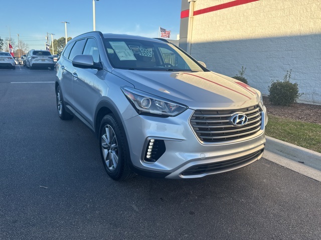 2018 Hyundai Santa Fe SE's photo