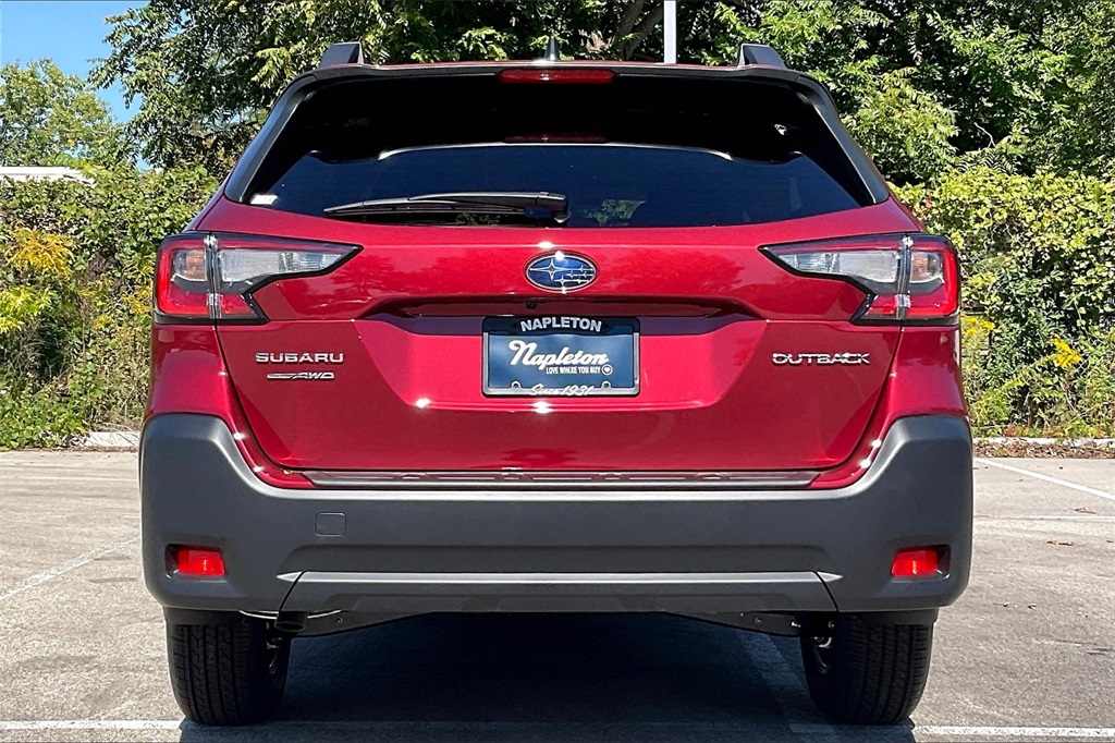 2025 Subaru Outback Premium photo 4