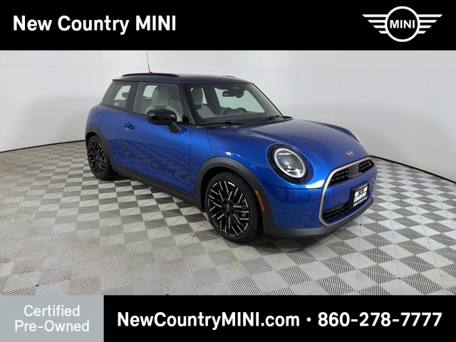 2025 MINI Hardtop 2 Door S's photo