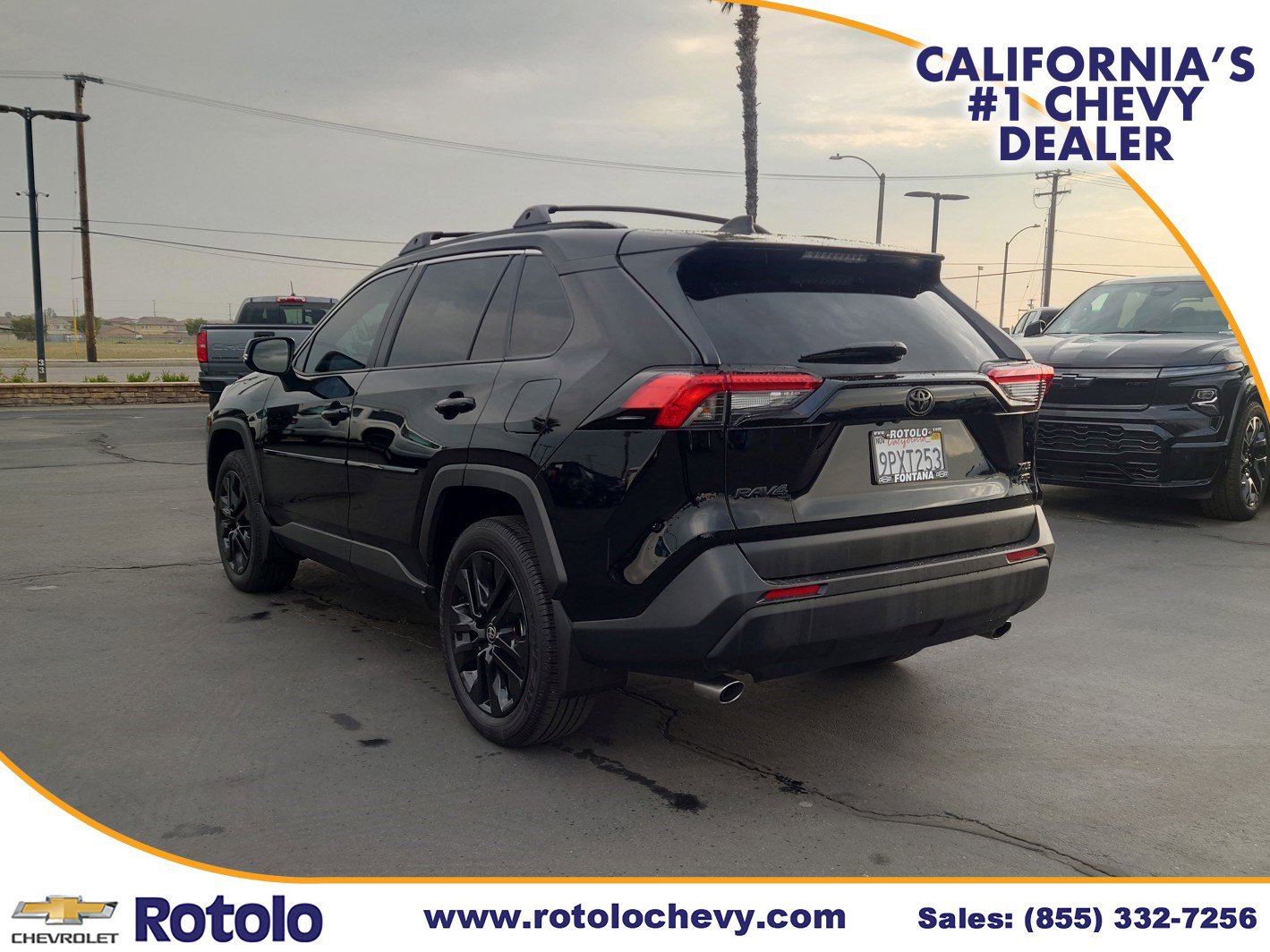 2024 Toyota RAV4 XLE Premium photo 4