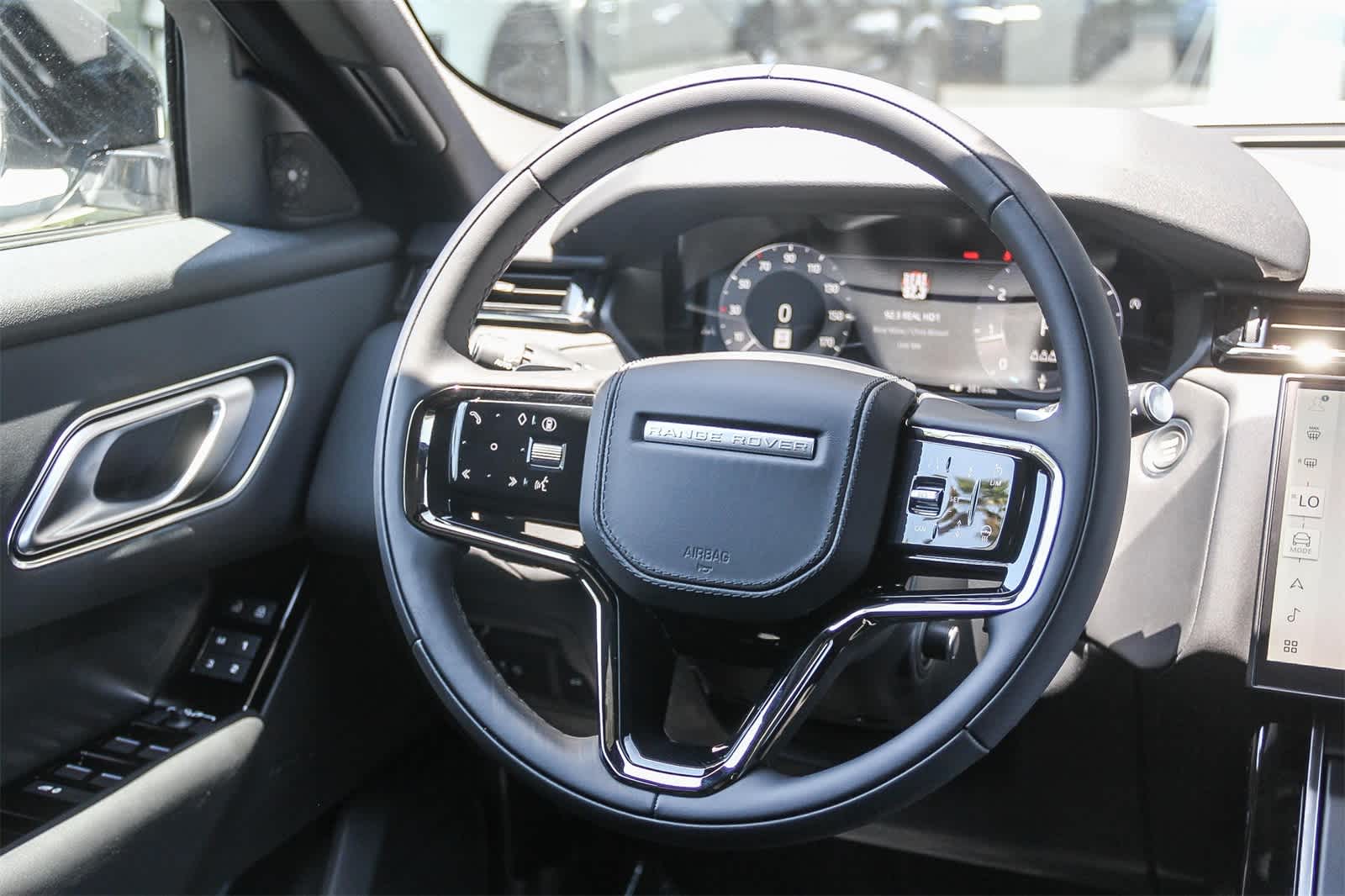 2026 Land Rover Range Rover Velar S photo 12