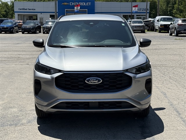 2024 Ford Escape ST-Line photo 10