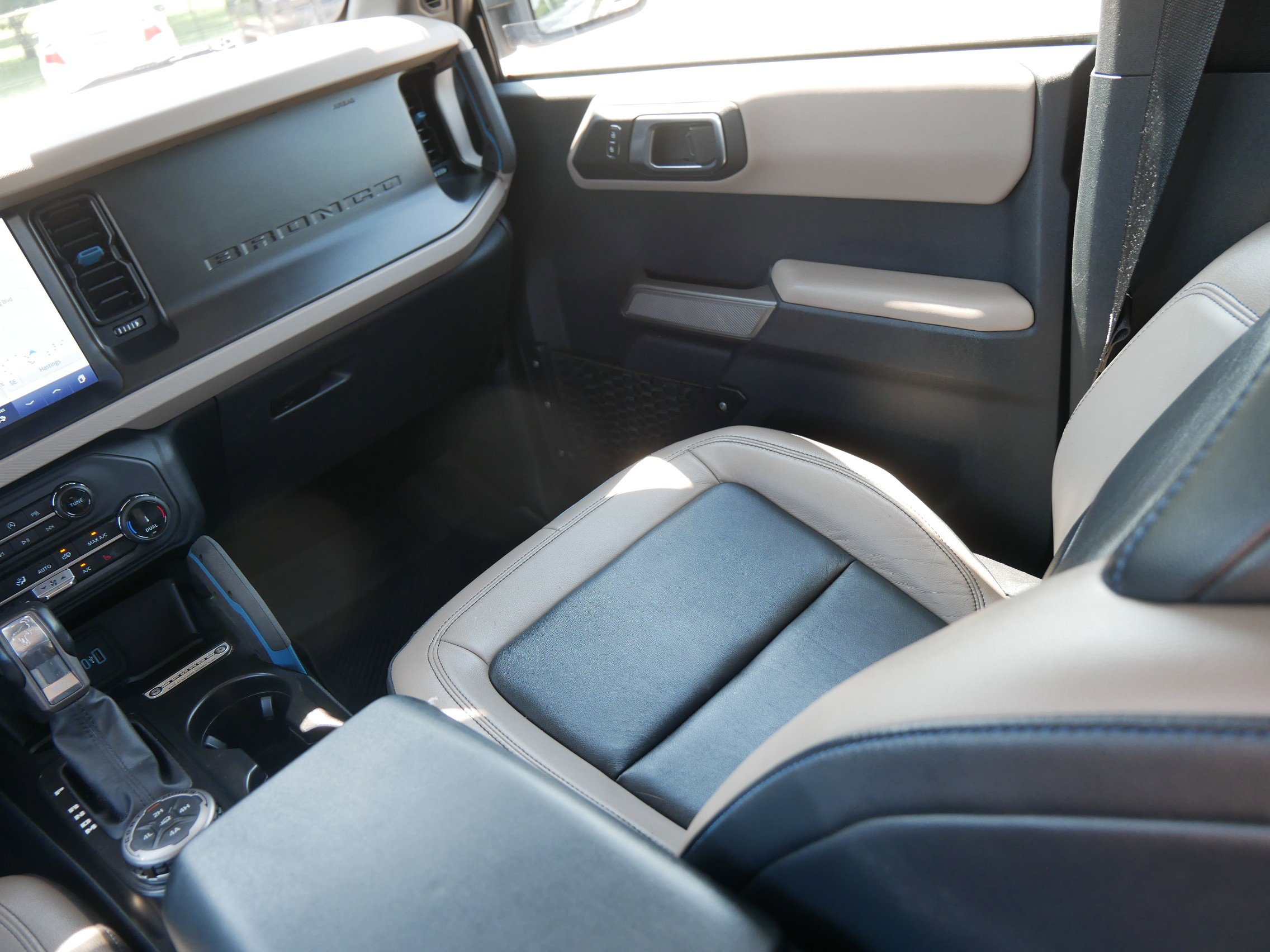 2022 Ford Bronco Wildtrak photo 17