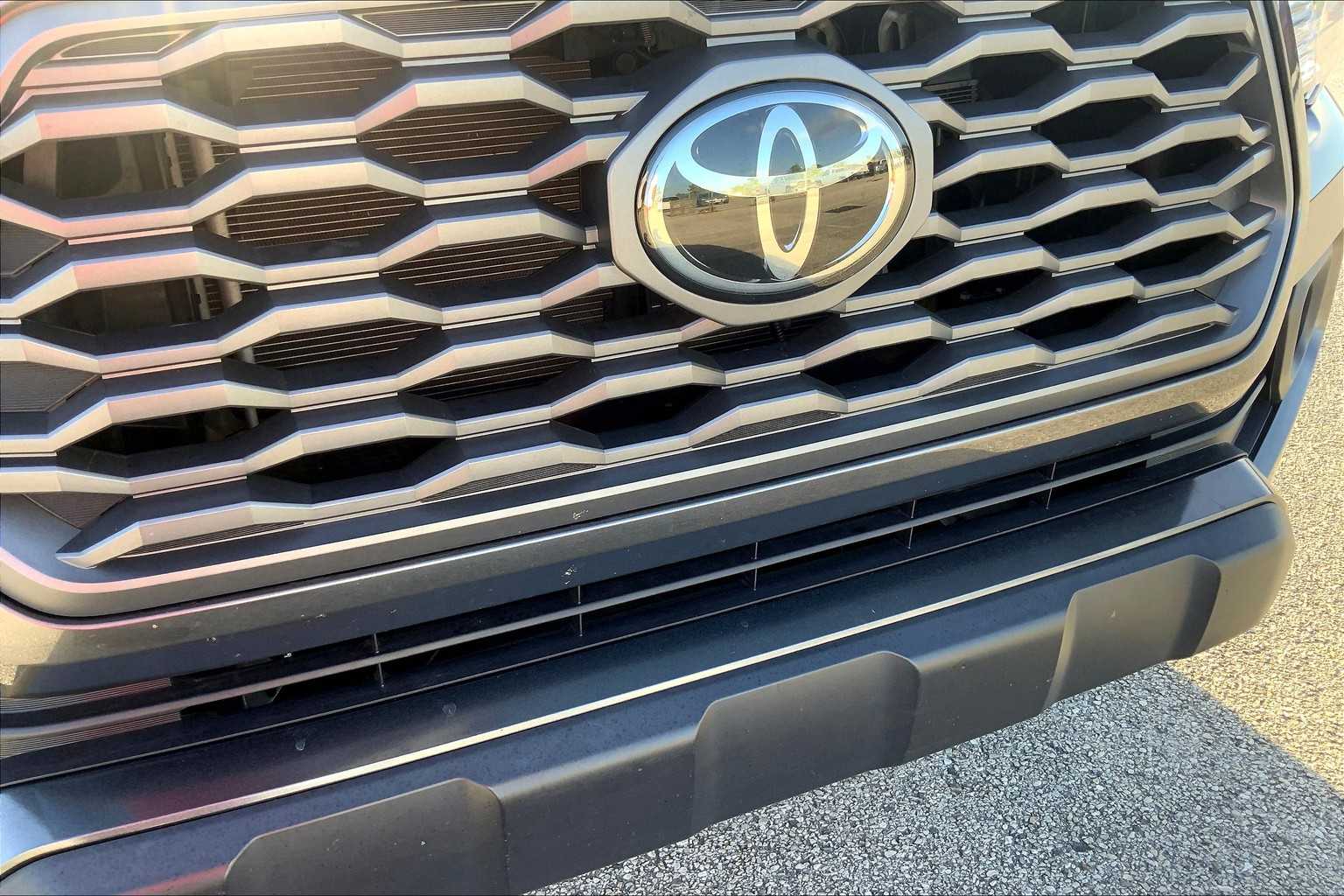 2023 Toyota Tacoma TRD photo 28